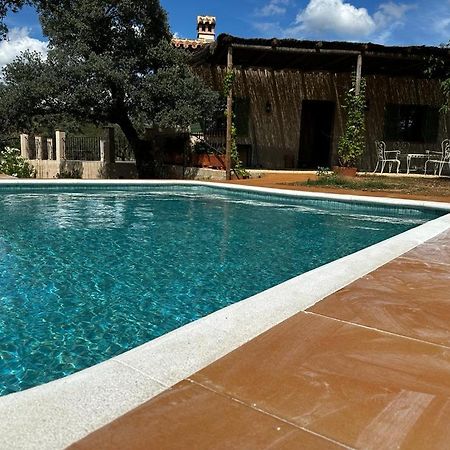 Alojamiento Rural En Aracena. Finca El Rehilete Exterior foto